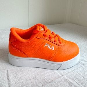 New Fila Shocking Orange Impress LL Low Top Sneakers White Toddler Infant 7 NIB
